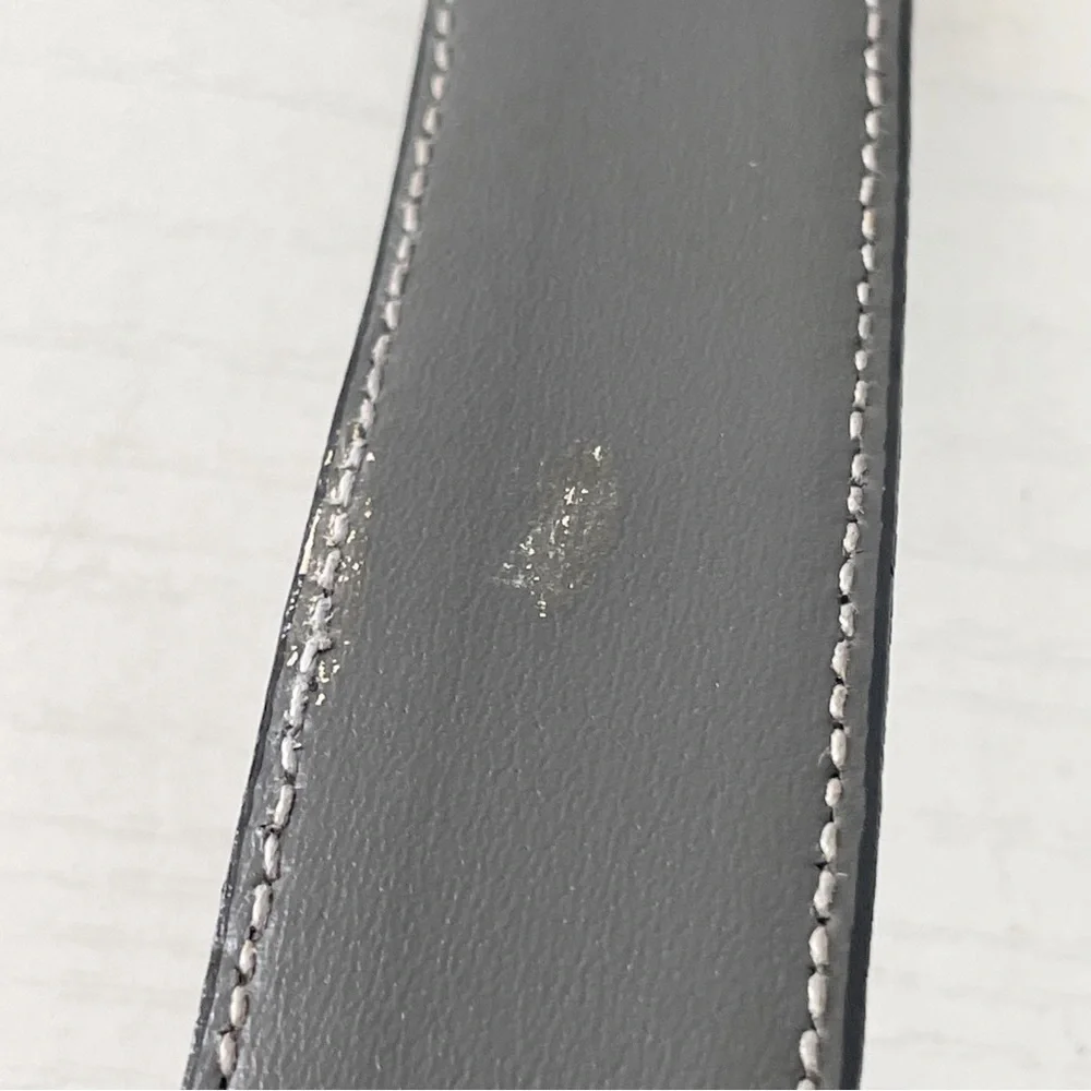 Gucci gray leather gold buckle vintage minimal belt rare small